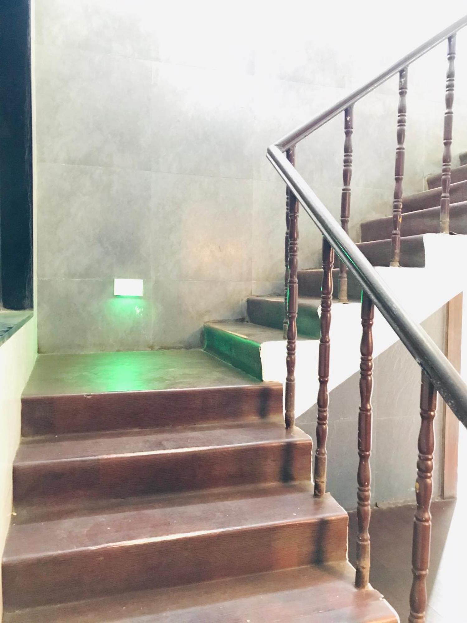 Liva Rooms Nashik Exterior foto